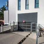 Albert-inn-glowe - Barrierefrei & 3 Schlafzimmer & Strandkorb-saisonal & Sauna Im Haus & Fahrraeder, Bollerwagen & E-ladesaeule In Der Anlage Apartamento