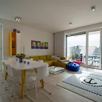 דירה Albert-inn-glowe - Barrierefrei & 3 Schlafzimmer & Coworking & Strandkorb-saisonal & Sauna Im Haus & Fahrraeder גלווה