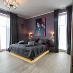公寓 Albert-inn-glowe - Barrierefrei & 3 Schlafzimmer & Strandkorb-saisonal & Sauna Im Haus & Fahrraeder, Bollerwagen & E-ladesaeule In Der Anlage 格洛威