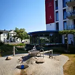 Apartamento Albert-inn-glowe - Barrierefrei & 3 Schlafzimmer & Strandkorb-saisonal & Sauna Im Haus & Fahrraeder, Bollerwagen & E-ladesaeule In Der Anlage Glowe