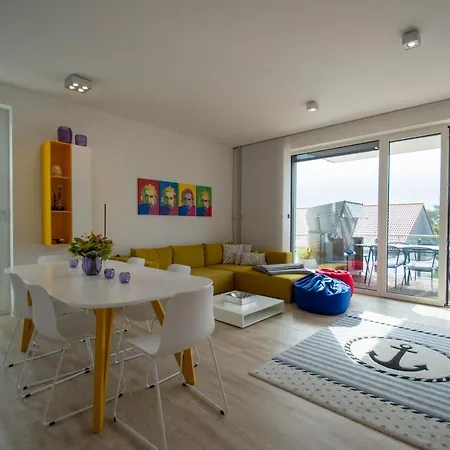 Lägenhet Albert-inn-glowe - Barrierefrei & 3 Schlafzimmer & Strandkorb-saisonal & Sauna Im Haus & Fahrraeder, Bollerwagen & E-ladesaeule In Der Anlage Glowe
