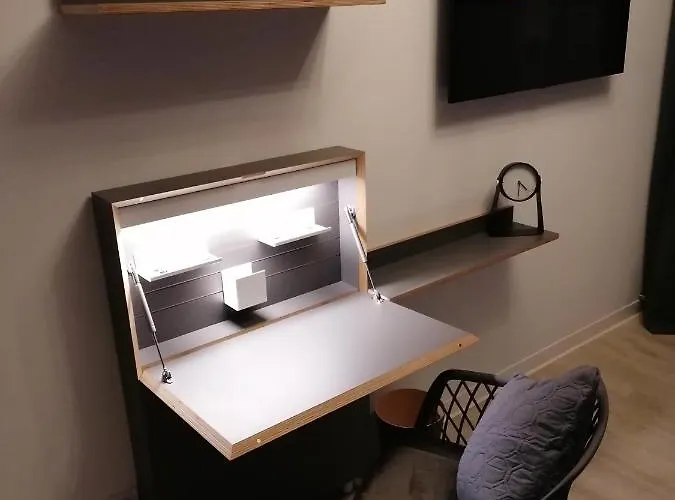 Apartamento Albert-inn-glowe - Barrierefrei & 3 Schlafzimmer & Coworking & Strandkorb-saisonal & Sauna Im Haus & Fahrraeder Glowe
