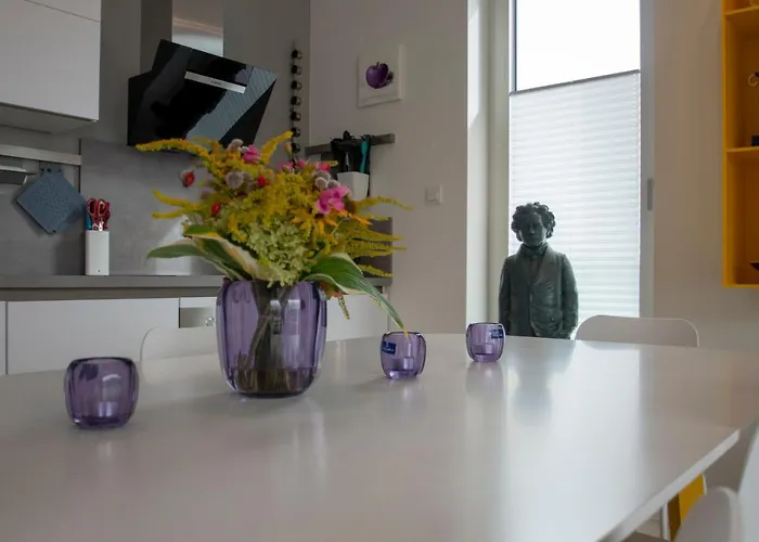 Apartamento Albert-inn-glowe - Barrierefrei & 3 Schlafzimmer & Coworking & Strandkorb-saisonal & Sauna Im Haus & Fahrraeder